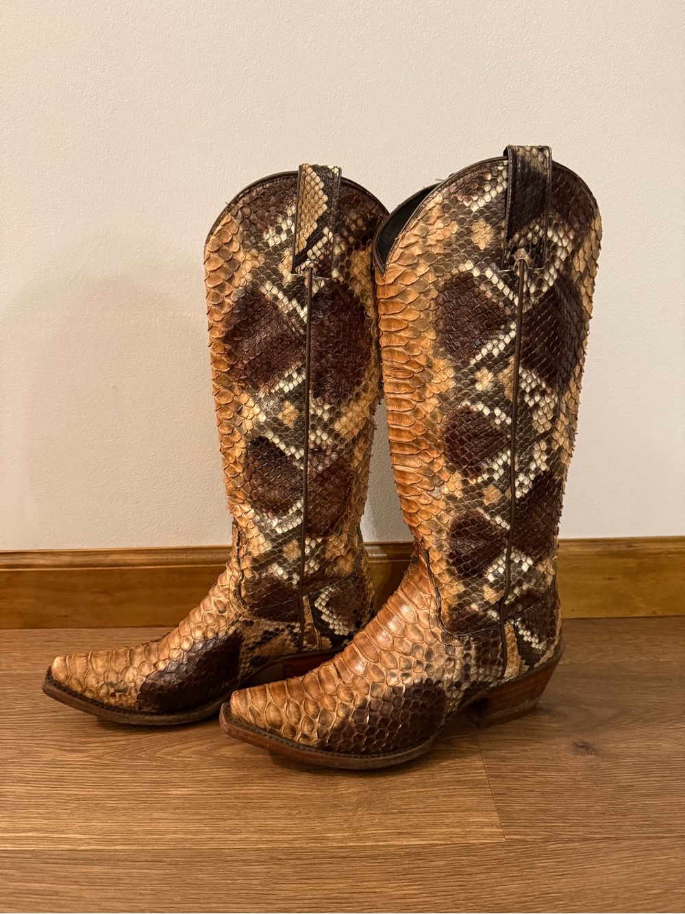 Idyllwild Python Boots - Picture 3 of 7